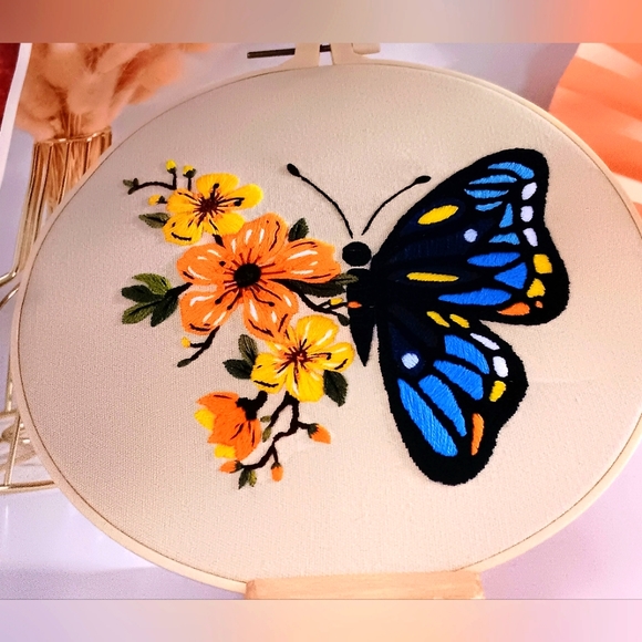 Butterfly & Flowers Embroidery Multicolor DIY  Sewing Art Kit for Beginners - Picture 2 of 6